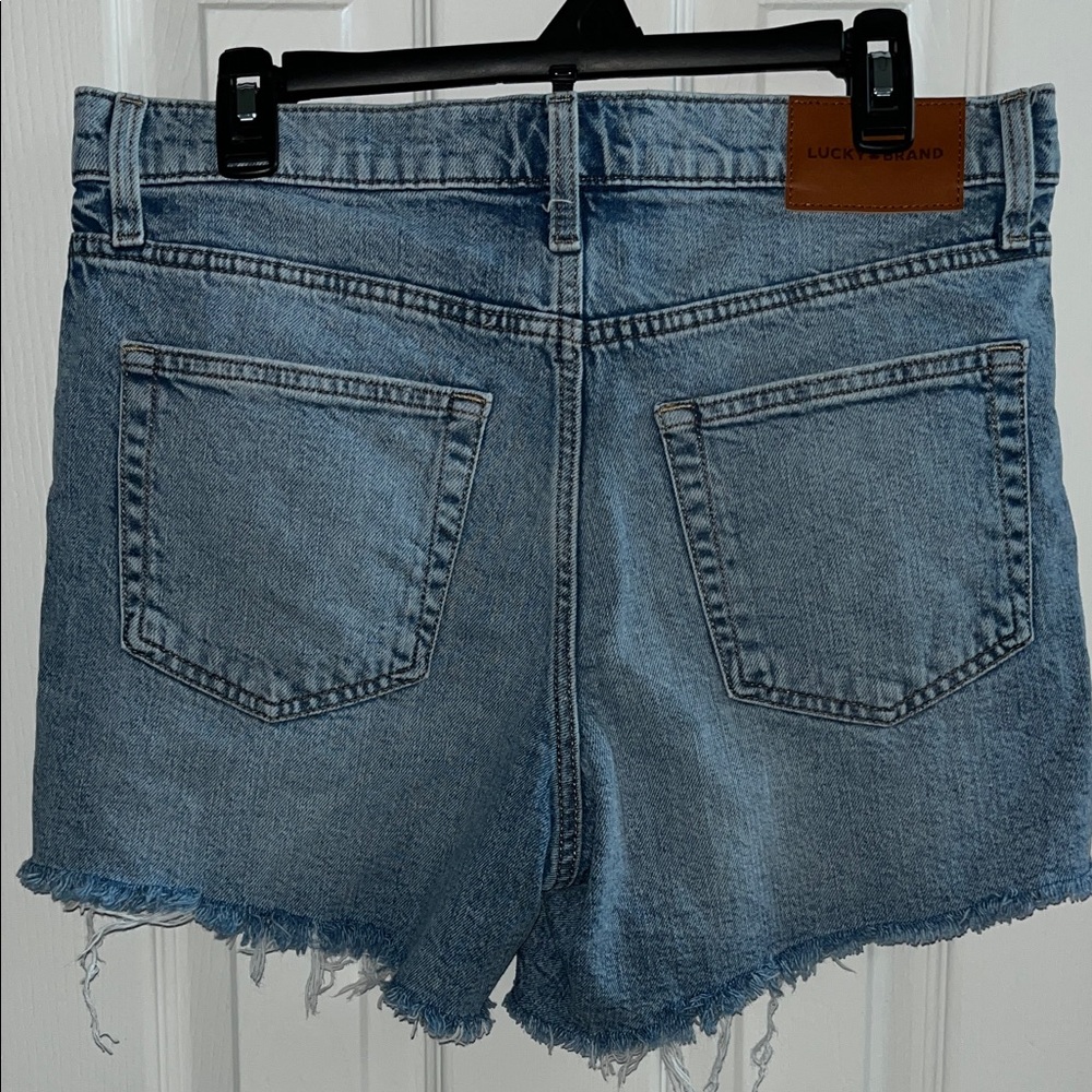 Lucky Brand Denim Shorts - Picture 4 of 9